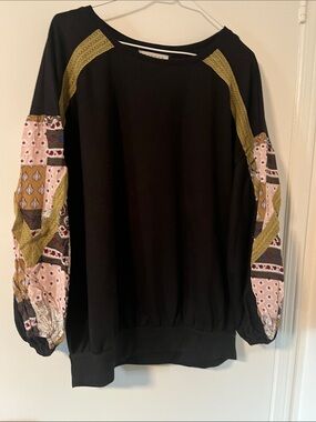 Hayden Black Ribbed Knit Top